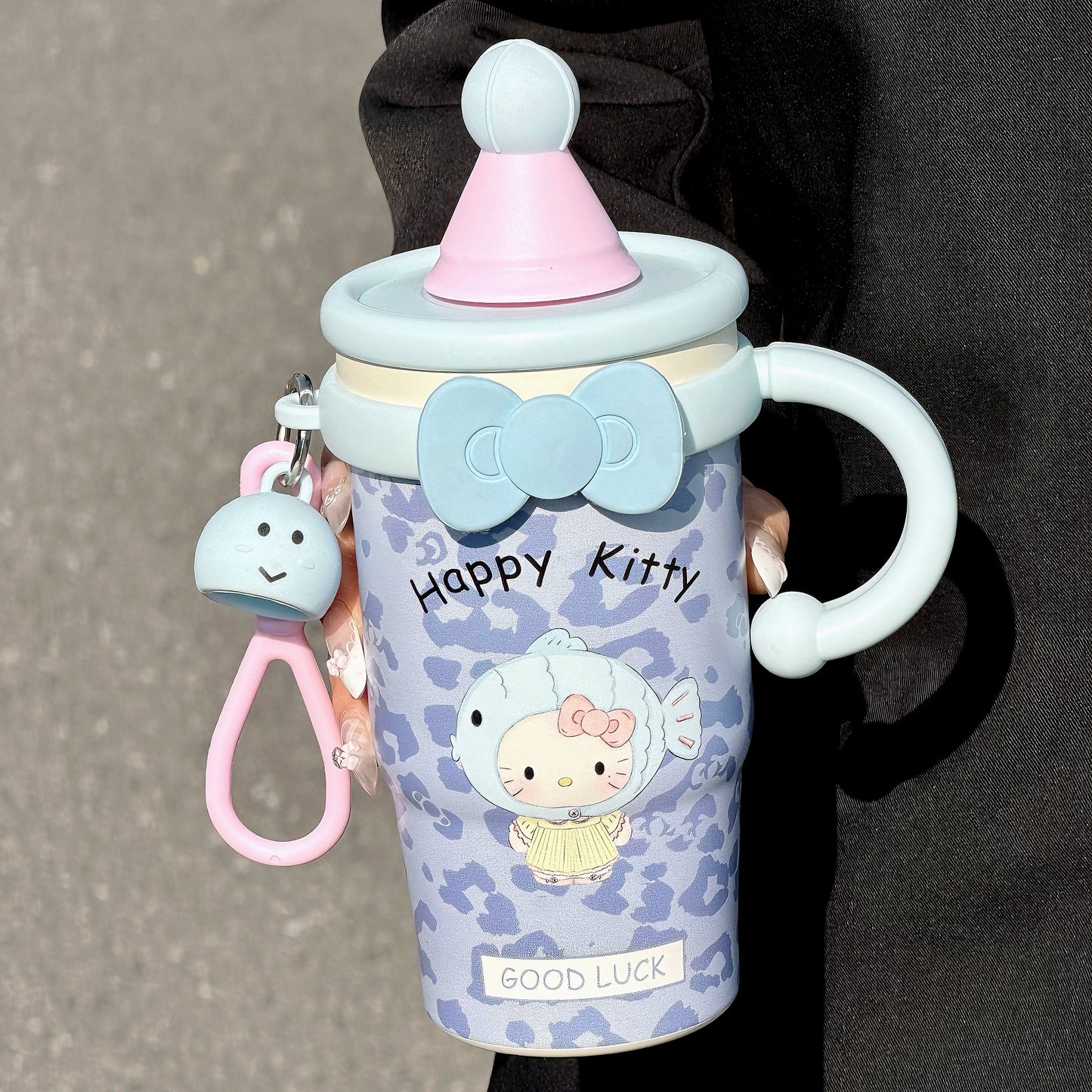 Gamelife  Hello Kitty Water Bottle