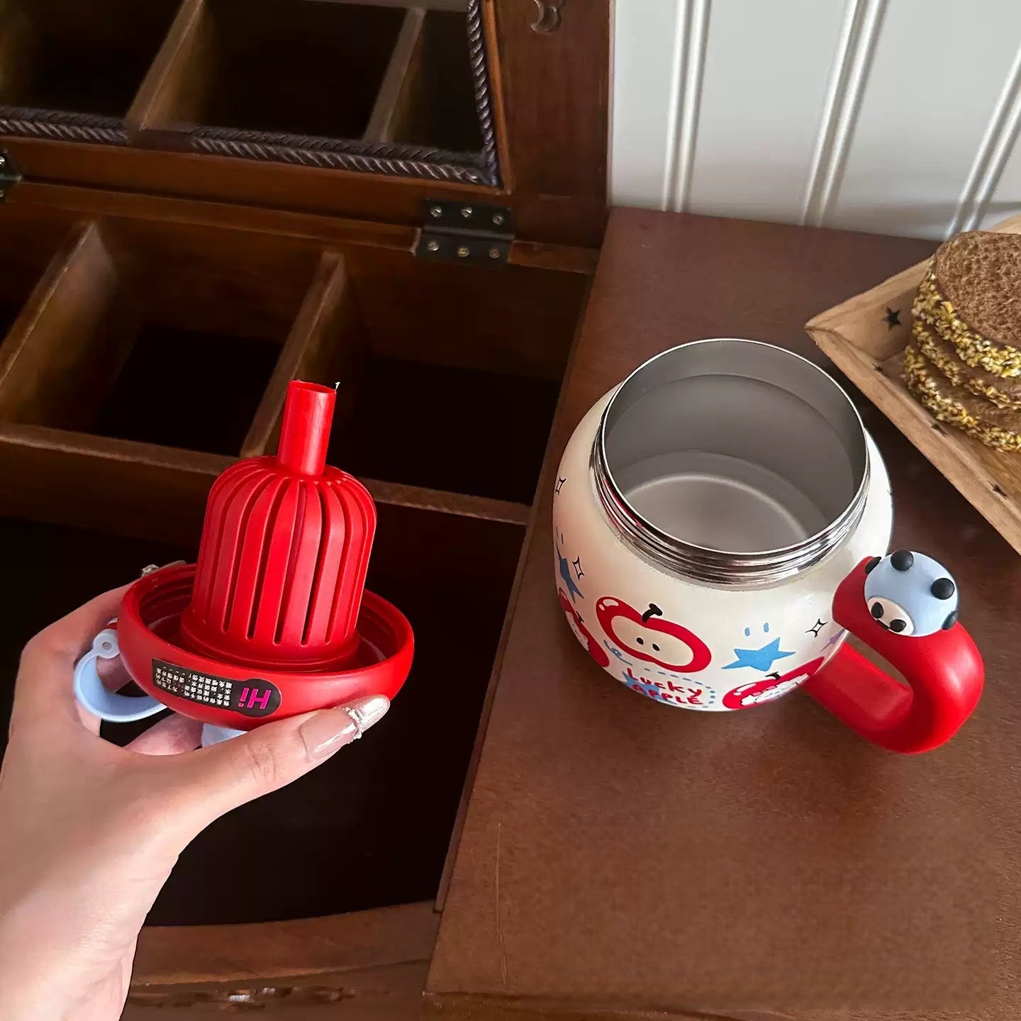 Gamelife Exquisite Mini Cute Water Bottle