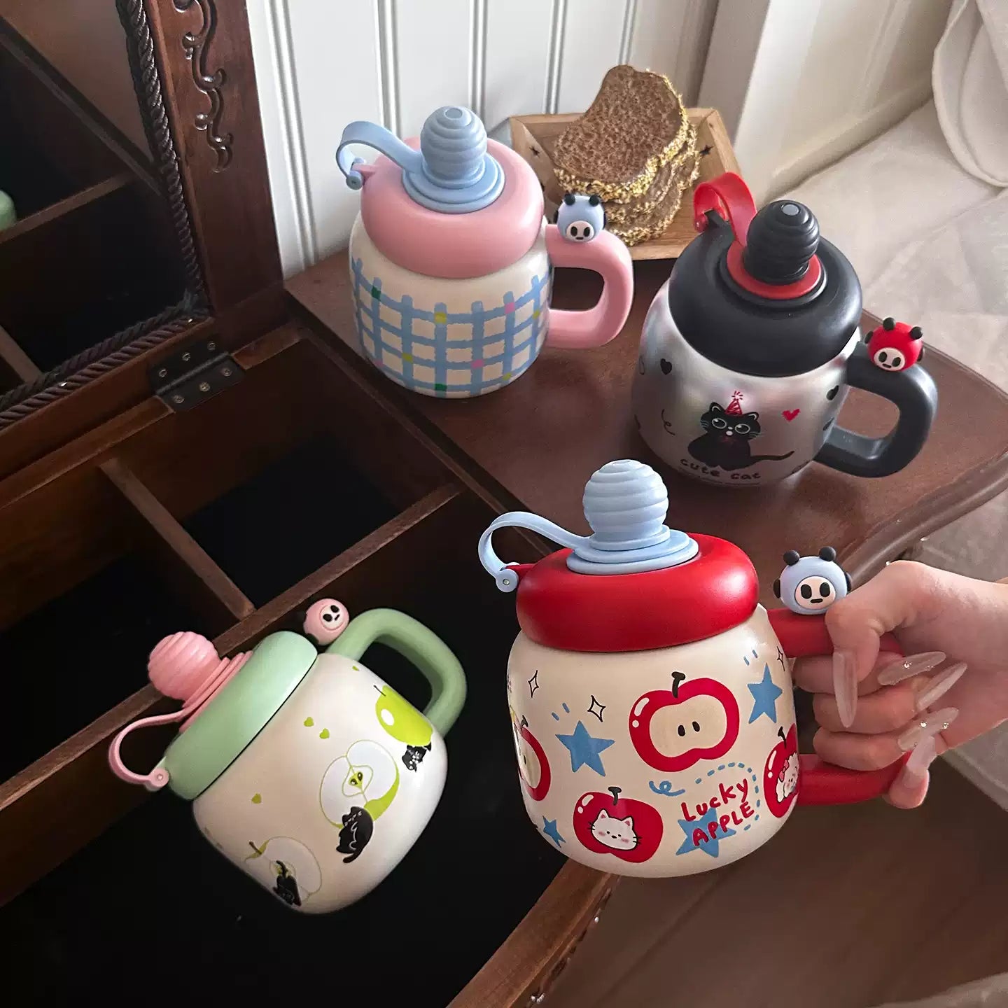 Gamelife Exquisite Mini Cute Water Bottle