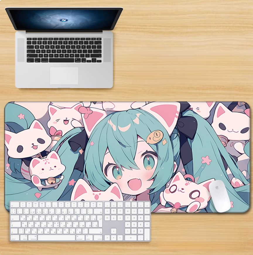 Gamelife Chi-style Hatsune Miku Mouse Pad-Contains 15 items