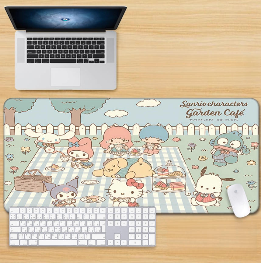 Gamelife Sanrio family Mouse Pad-Contains 15 items
